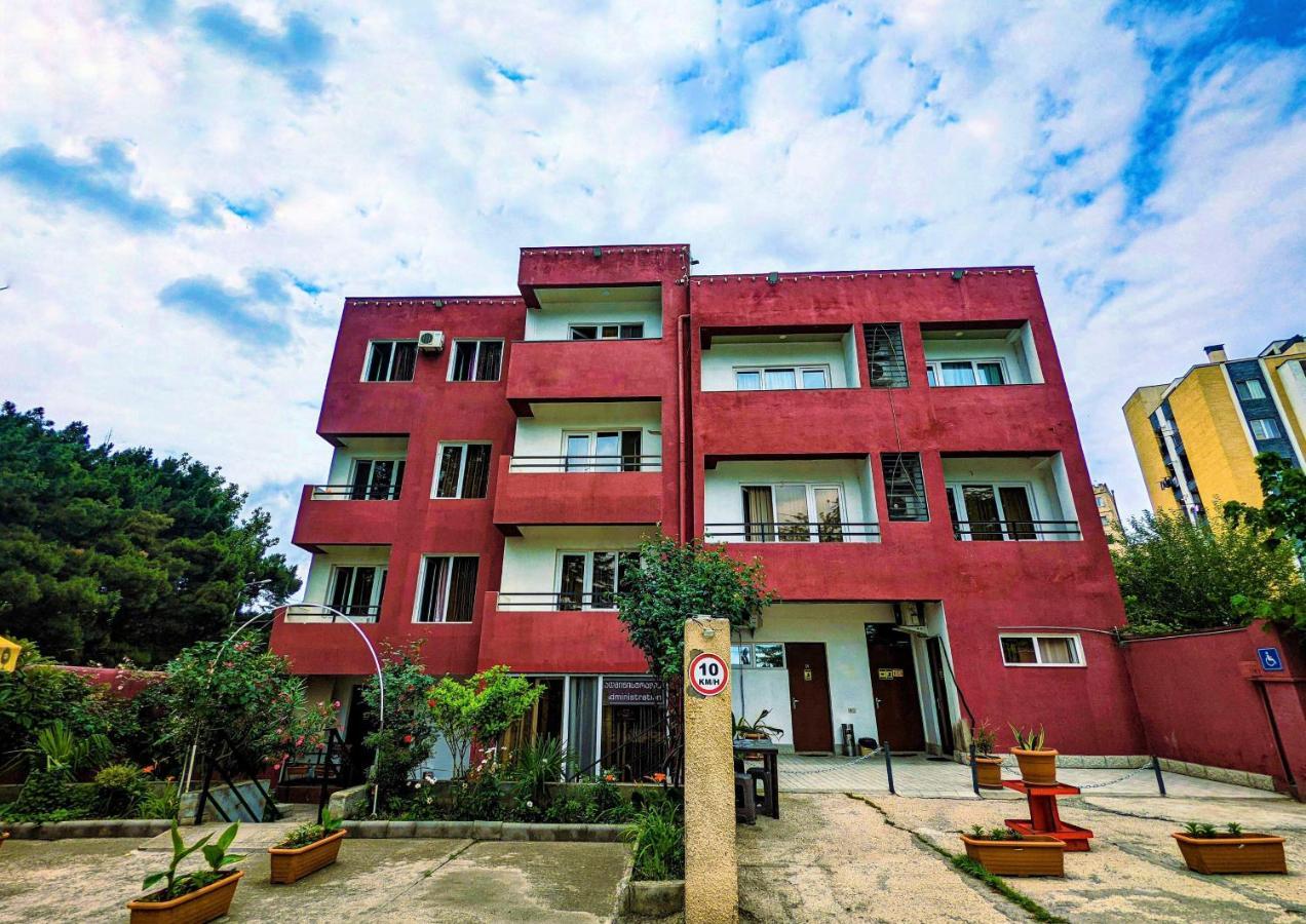 Tbilisi Airport Hotel - Atu Bagian luar foto