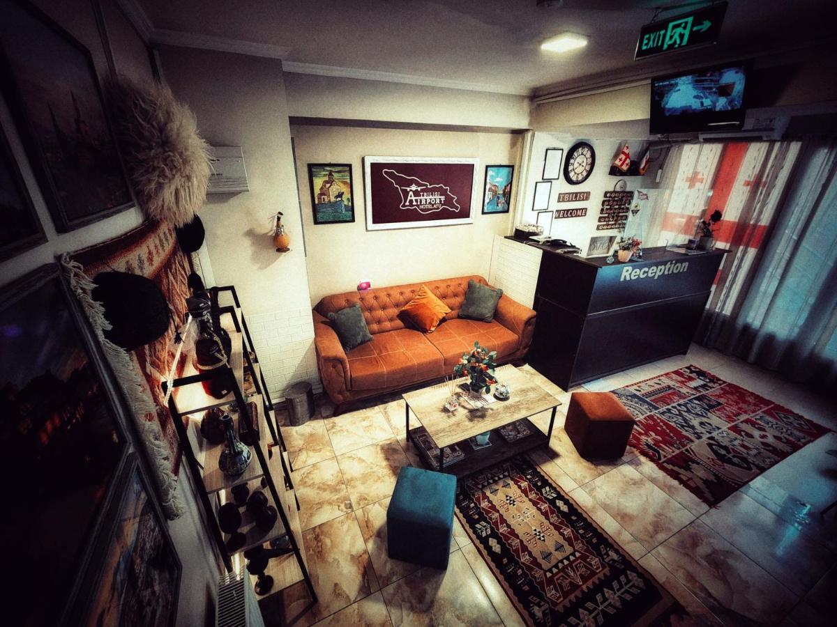 Tbilisi Airport Hotel - Atu Bagian luar foto